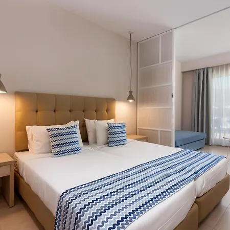 Hotel Alykanas Village 4*